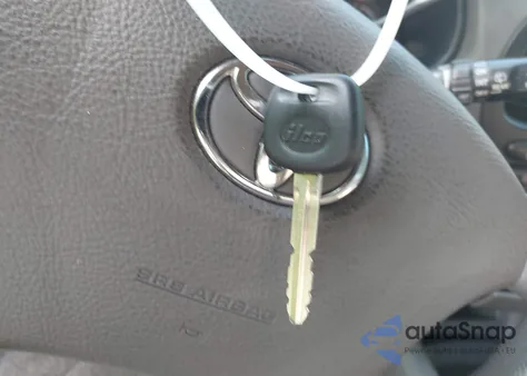 2003 Toyota Sequoia Sr5 V8 z USA, uszkodzony, nr VIN 5TDZT34A73S156265